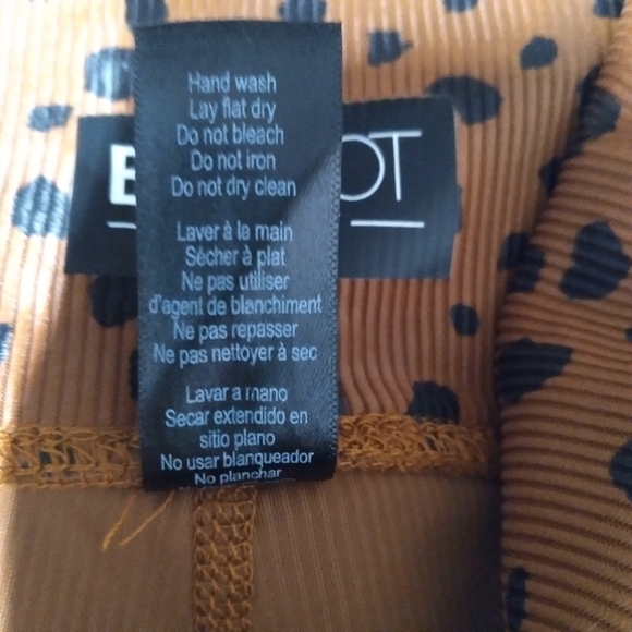 Beach Riot Animal Print Leggings - Women's Medium - Picture 7 of 7